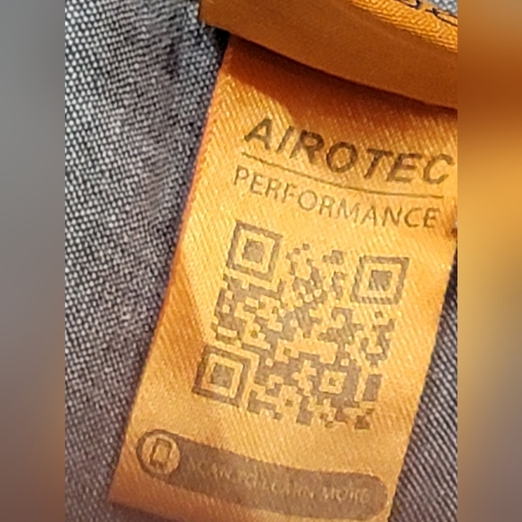 Tailor Vintage Connecticut Originals Luxe Performance Men’s Button Down Shirt - Picture 7 of 12